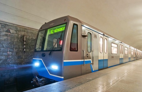 Головное освещение подвижного состава 765 / 760